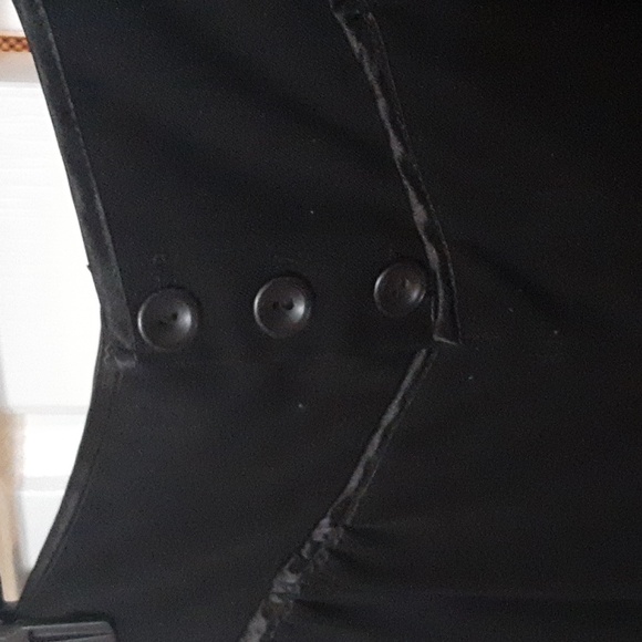 Twenty one black skirt with pockets. Size medium. - Picture 7 of 9